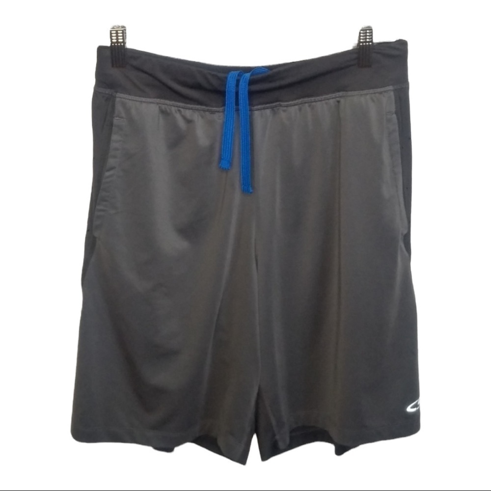 Champion duo dry with pockets shorts Sz Med